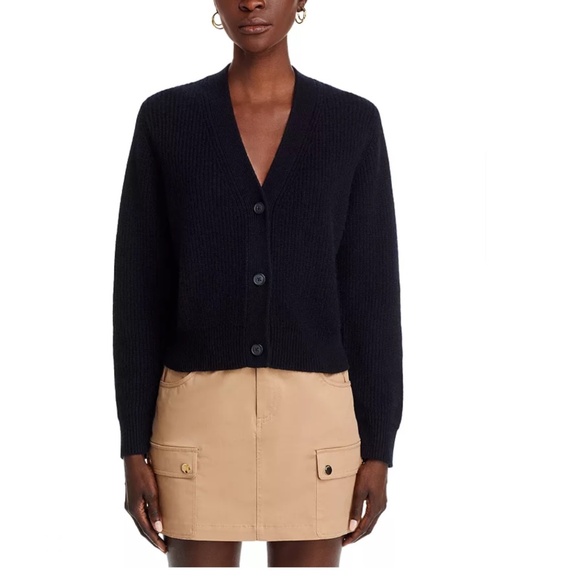 Luxurious 100% Cashmere V-Neck Novelty Stitch Cardigan By Aqua in Black - Picture 7 of 8